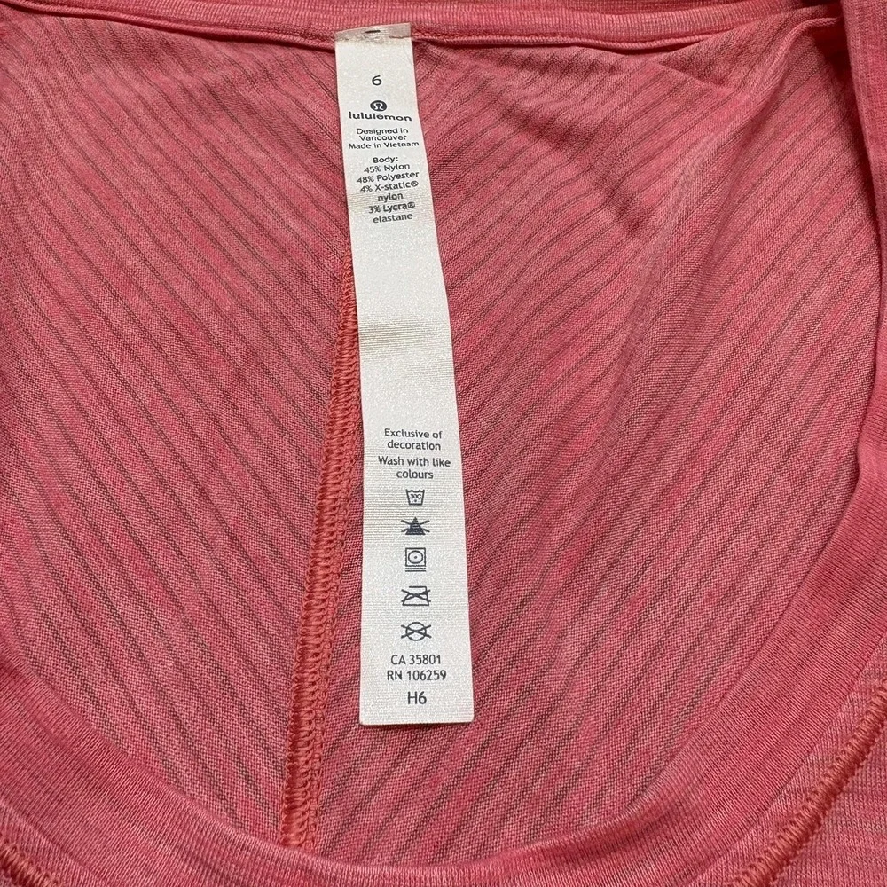 Lululemon‎ Shirt Womens 6 Pink Scoop Neck Short Sleeve Lightweight Yoga Tee